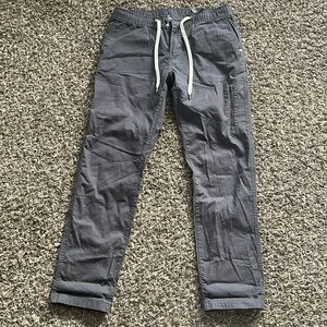 Vuori Ripstop pants, size medium, grey